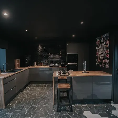 Pause Cachee ゲストハウス 4*