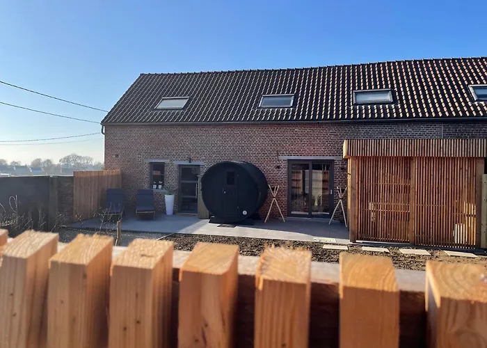 Pause Cachee בית הארחה