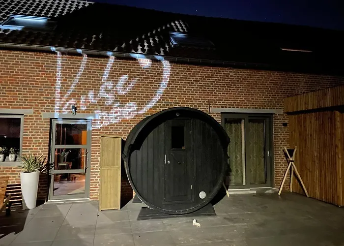 Pause Cachee בית הארחה