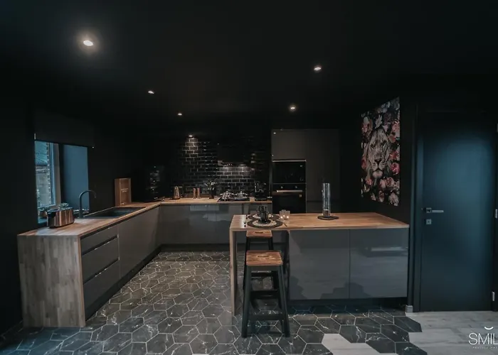 Pause Cachee בית הארחה 4*