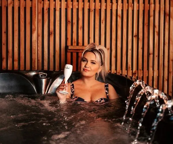 בית הארחה Pause Cachee 4*