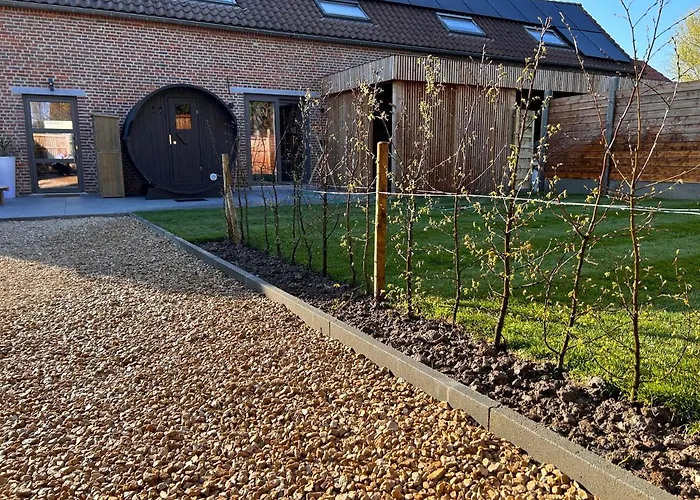 Pause Cachee בית הארחה 4*